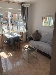 Central 2 Bedroom Apartment - Torremolinos - 5