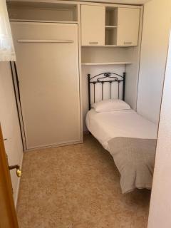 Central 2 Bedroom Apartment - 2