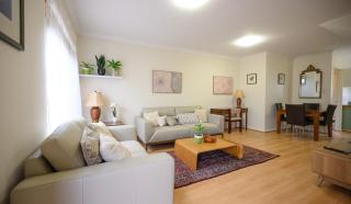 Best Location Leederville Townhouse - Perth - 9