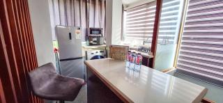 Beaufort Cozy Luxury Hideout with Restaurant, FREE Swimming pool & Gym, 10 mins from Airport - Accra - 2