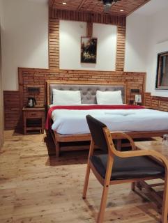 Hotel CM Palace - Pure Vegetarian - - 0