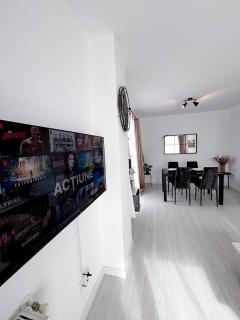 Wonder Apartment With Terrace - Cluj-Napoca - 1