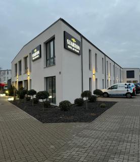 Hotel Starton am Ingolstadt Village - 0