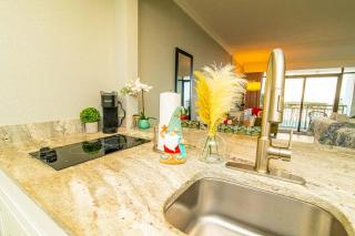 Caravelle Resort Studio w Balcony Pools Lazy River - Myrtle Beach - 3