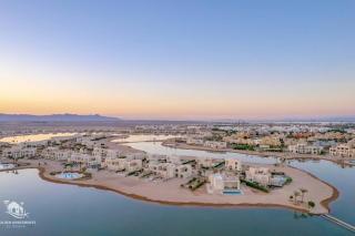 Charming 2-Lvl 3BR Lagoon Home in Shedwan El Gouna, Pool Access - Hurghada - 2
