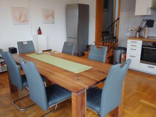 Ruhiges Ferienhaus mit viel Platz und Ladestation für E-Auto - 5