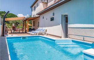5 Bedroom Lovely Home In Pavicini - Pavicini - 9