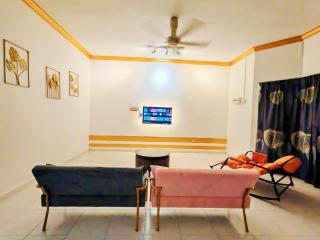 GOLDEN HOUSE ,1min to aeon, 7min to zoo,8min to lake gardens - Taiping - 3