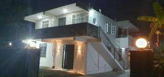 Moon Villa - Perfect location - Pointe aux Cannoniers - 0