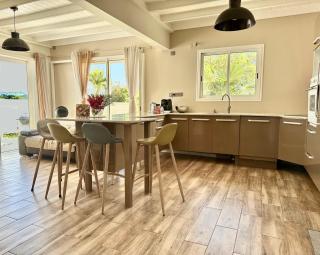 Villa 4 étoiles MWoodsuite MartiniqueSun - Coquet & Central avec piscine et jardin privé - Le Lamentin - 7