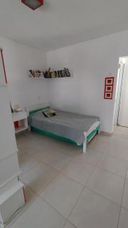 Depto luminoso, alegre y a una cuadra del mar - 4