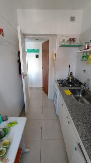 Depto luminoso, alegre y a una cuadra del mar - 6