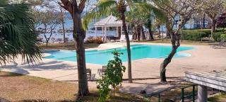 Holiday Sunset Beach Villa - Pamplemousses - 8