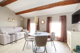 Les Halles by Paul Riquet 1609 - 1