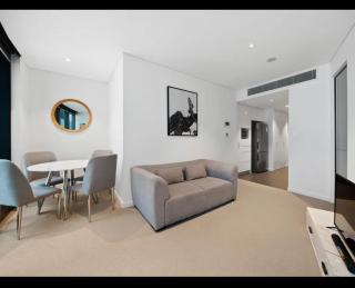 Fabulous Room for rent - 5