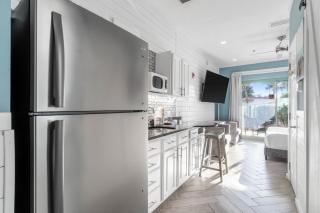 106 At The Inn At Seacrest Resort - Rosemary Beach - 1