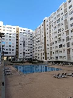 Urban Oasis Near Downtown Perfect Location and Comfort - Agadir - 5