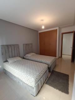 Urban Oasis Near Downtown Perfect Location and Comfort - Agadir - 3