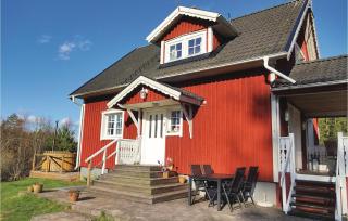 Beautiful Home In Vilshult With Kitchen - Vilshult - 0