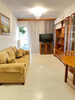 Mamour Apartments, Near Tram & 8' to Beach, Queen Bed Comfort - Athen - 2
