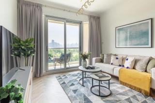 Daniels 1BR at The Greens with Golf Course View - Dubai - 0