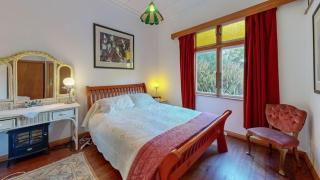 Bluff Hill Lighthouse B&B - 1