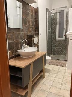 Kárász Apartman - Szeged - 1