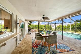 Your Private Escape with Heated Saltwater Pool - Cape Coral - 9
