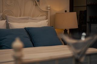 Elegant Boho Style Studio Haven - 2