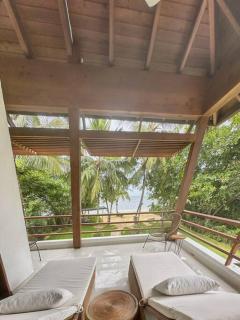 Oceanfront Villa with Staff, Private Pool, BBQ - Las Terrenas - 2