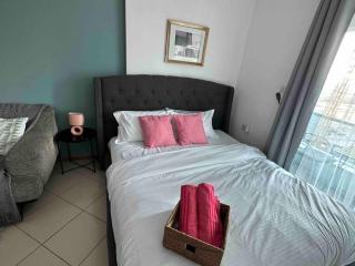 Beautiful Studio Apartment - 2