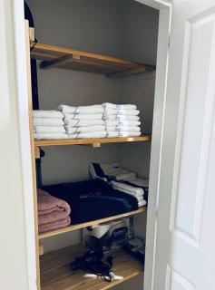 Entire House!3Bedroom,2 Bathroom, Fully FencedYard - 2