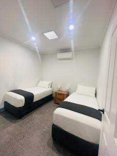 Cooper's Cottages - 6