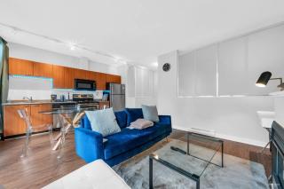 Lovely 2-Bedrooms Downtown suite Free Parking - 7