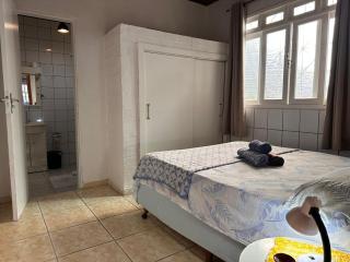 Casa com suíte perto da praia - Florianópolis - 4