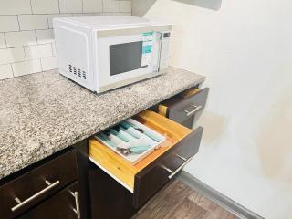 Entire cozy 2-bedroom Guest house in Atlanta - Atlanta - 4