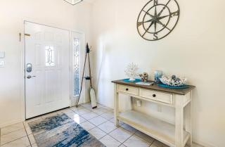 Lazy Palm Retreat Heated Pool Jacuzzi Gulf Canal - North Fort Myers - 3