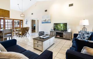 Lazy Palm Retreat Heated Pool Jacuzzi Gulf Canal - North Fort Myers - 1