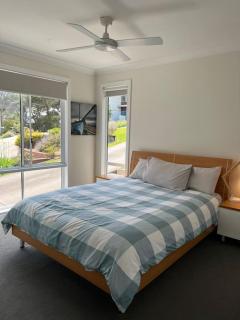 Relax and Reconnect at MaluaBay - 6