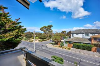 Just Steps Away From Hampton Beach - 8