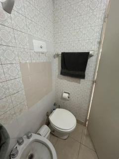 Ambiente céntrico con balcón - Mar del Plata - 2