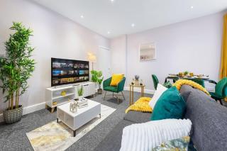 Spacious 2BR London Apartment-King Bed, Parking, Sleeps 6-Long Stay Deals! - Barnet - 3