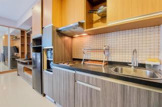 Fancy and Nice Studio at Atria Residence Gading Serpong Apartment By Travelio - Tangerang - 4