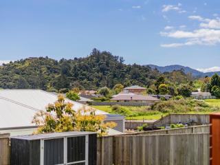Greenhills Charmer - Coromandel Town Holiday Home - 8