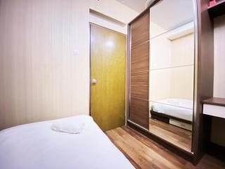 Modern and Cozy Stay 2BR Apartment at Gateway Ahmad Yani Cicadas By Travelio - Bandung - 6