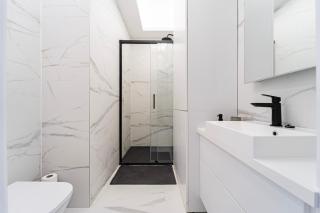 Luxurious n' Elegant Opera Suite in the Heart of Budapest - Budapest - 2