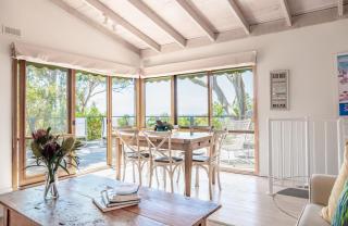 Watershack - Expansive ocean views, close to town - 8