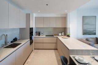 Al Andalus Tower F, Cadiz JGE - 3BR Apartment - Allsopp & Allsopp - Dubai - 4