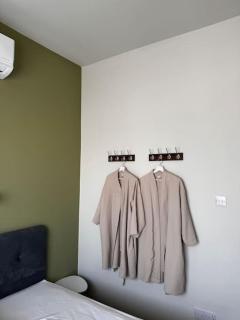 Smart Comfort RoomN7 with Private Bathroom in best Location Beach 250m - 1