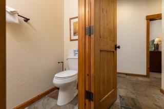 43 Thackwell condo - 2